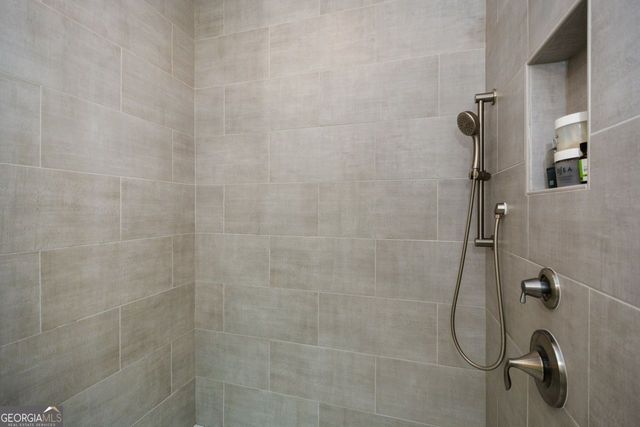 601 Abbington River Lane, Atlanta, GA 30339