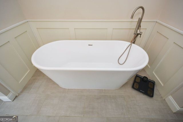 601 Abbington River Lane, Atlanta, GA 30339