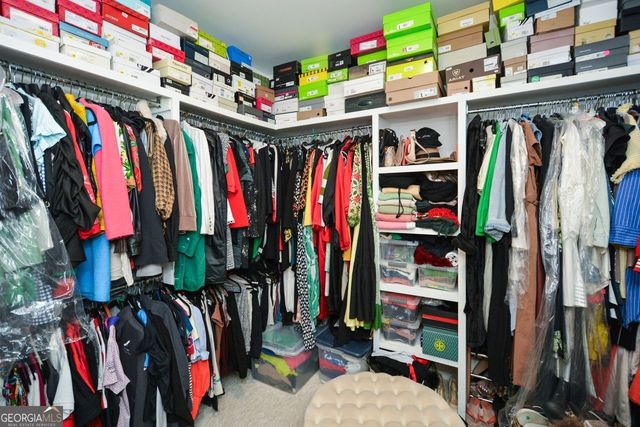 601 Abbington River Lane, Atlanta, GA 30339