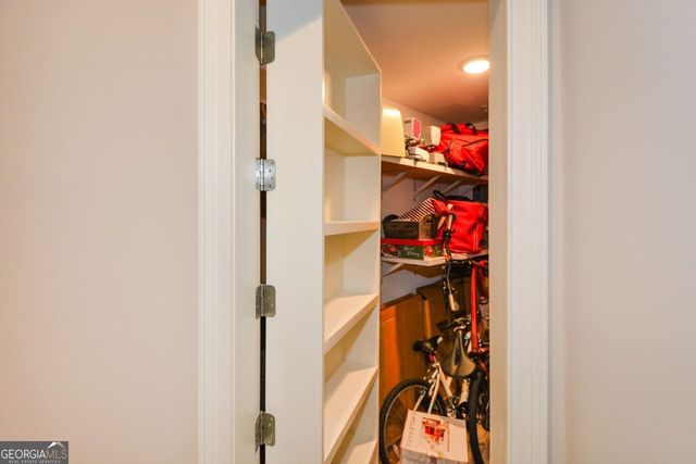 601 Abbington River Lane, Atlanta, GA 30339