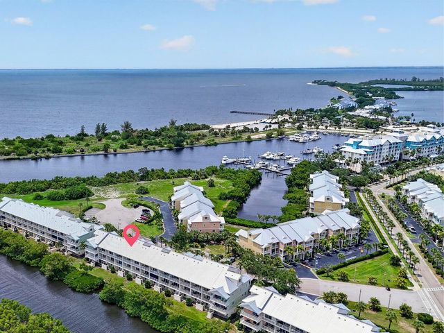 3248 MANGROVE POINT DRIVE, Ruskin, FL 33570