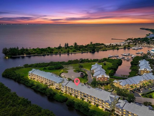 3248 MANGROVE POINT DRIVE, Ruskin, FL 33570