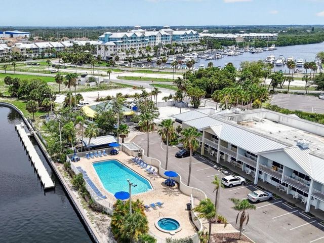 3248 MANGROVE POINT DRIVE, Ruskin, FL 33570