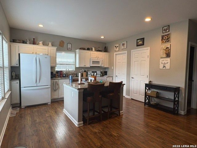 105 CEDAR LANE DR, Canyon Lake, TX 78133