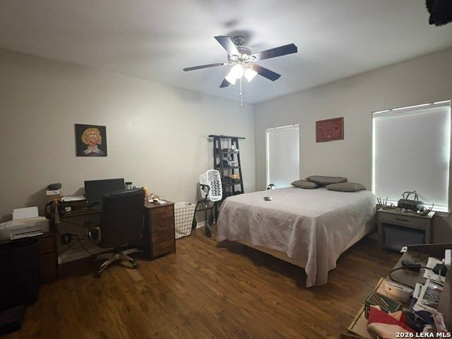 105 CEDAR LANE DR, Canyon Lake, TX 78133