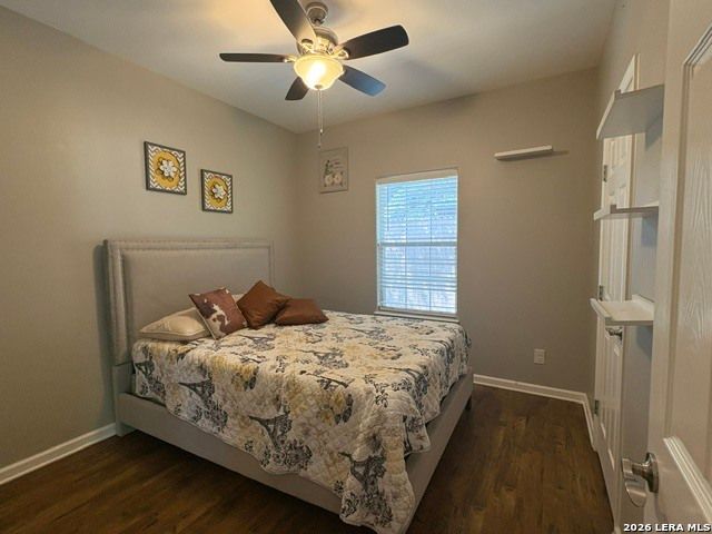 105 CEDAR LANE DR, Canyon Lake, TX 78133