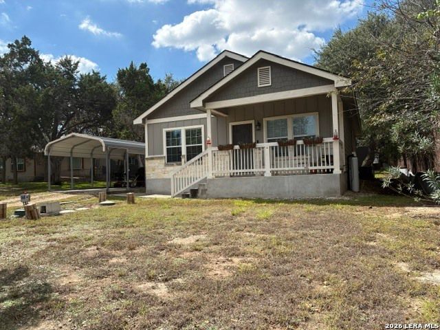 105 CEDAR LANE DR, Canyon Lake, TX 78133