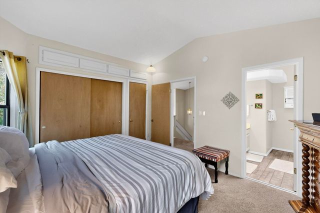 7809 OAKLAND Avenue NE, Albuquerque, NM 87122