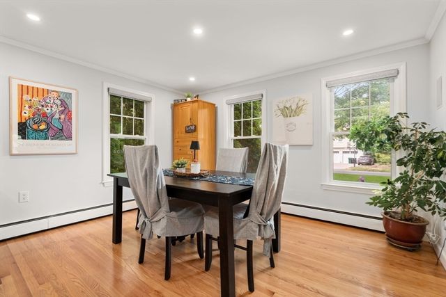 3 Berkeley Rd, Wellesley, MA 02482