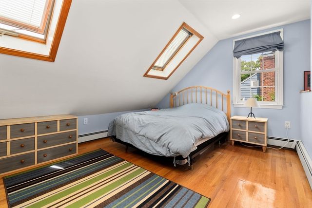3 Berkeley Rd, Wellesley, MA 02482