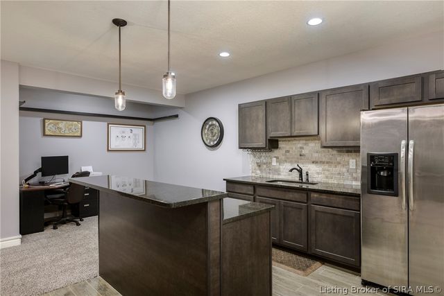 1819 Medinah Way, Henryville, IN 47126