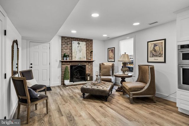 6 CHERRYWOOD DR, Clementon, NJ 08021