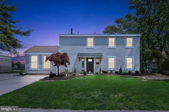 6 CHERRYWOOD DR, Clementon, NJ 08021