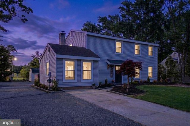 6 CHERRYWOOD DR, Clementon, NJ 08021