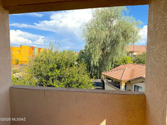 2550 E River Rd Unit 7303, Tucson, AZ 85718