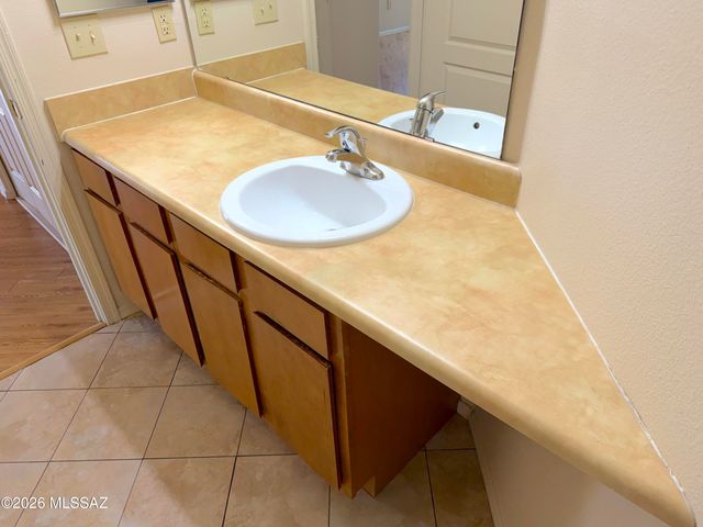 2550 E River Rd Unit 7303, Tucson, AZ 85718