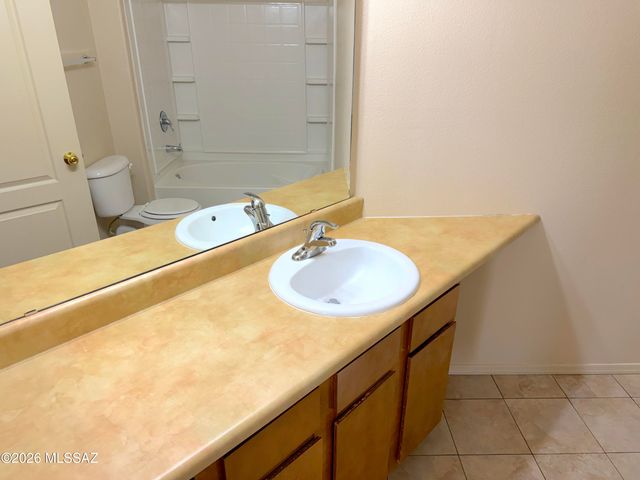2550 E River Rd Unit 7303, Tucson, AZ 85718