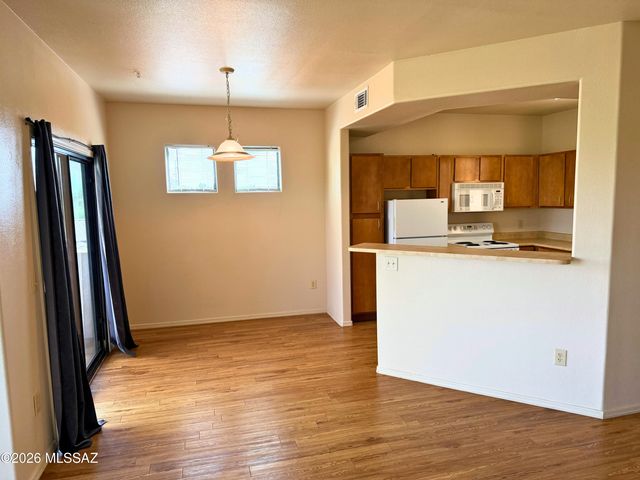 2550 E River Rd Unit 7303, Tucson, AZ 85718