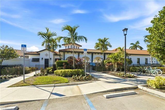 11924 Arbor Trace DR, Fort Myers, FL 33913