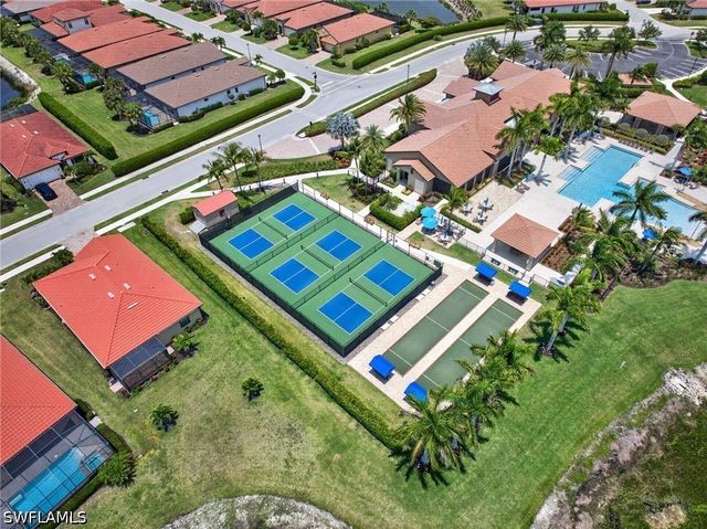 1435 Santiago CIR SW 2003, Naples, FL 34113