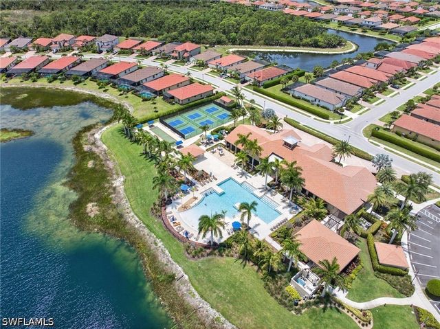1435 Santiago CIR SW 2003, Naples, FL 34113