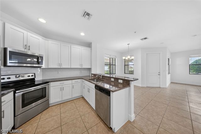 1435 Santiago CIR SW 2003, Naples, FL 34113