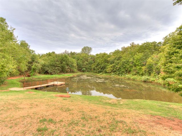 6 Carat Drive, Yukon, OK 73099