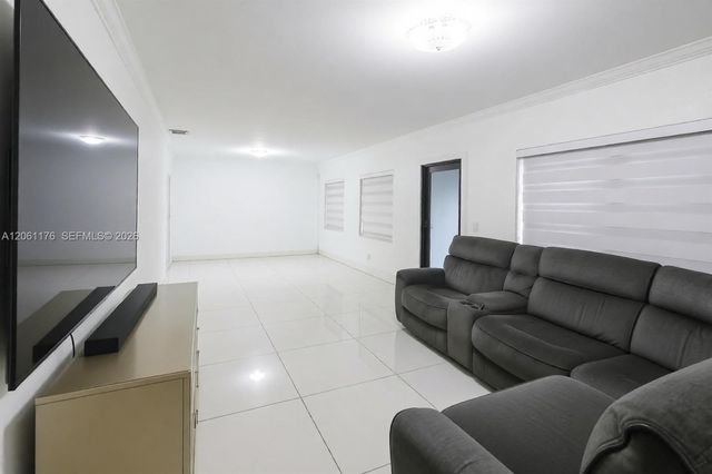 30 E 36th Street, Hialeah, FL 33013