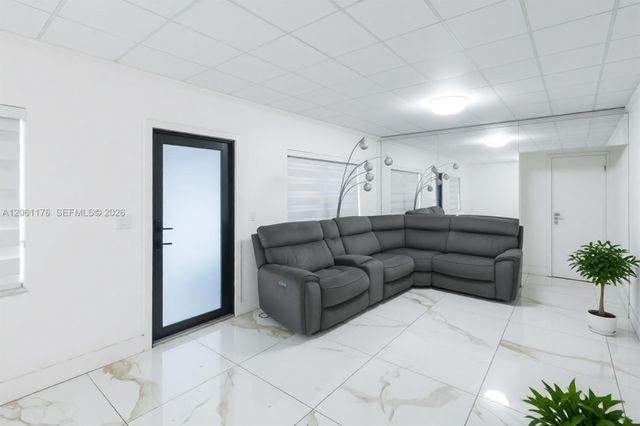 30 E 36th Street, Hialeah, FL 33013