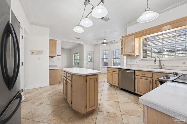 4530 Baywalk Cir, Pensacola, FL 32514