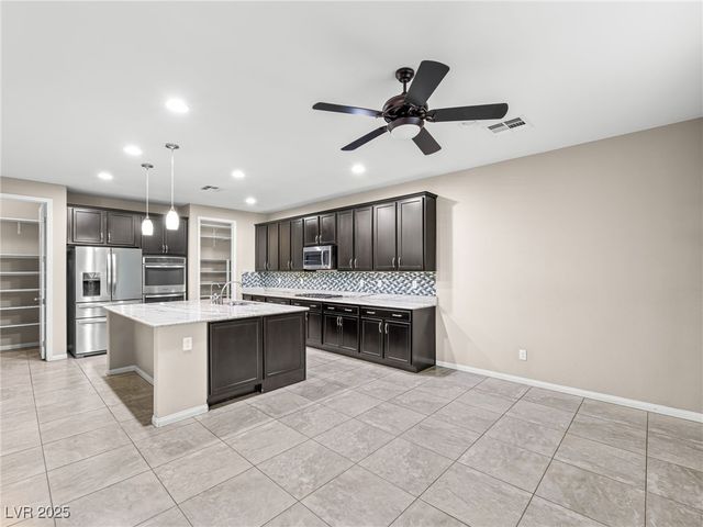 3804 Vincelli Avenue, North Las Vegas, NV 89031