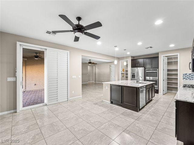 3804 Vincelli Avenue, North Las Vegas, NV 89031