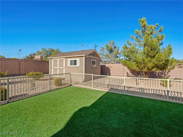 3804 Vincelli Avenue, North Las Vegas, NV 89031