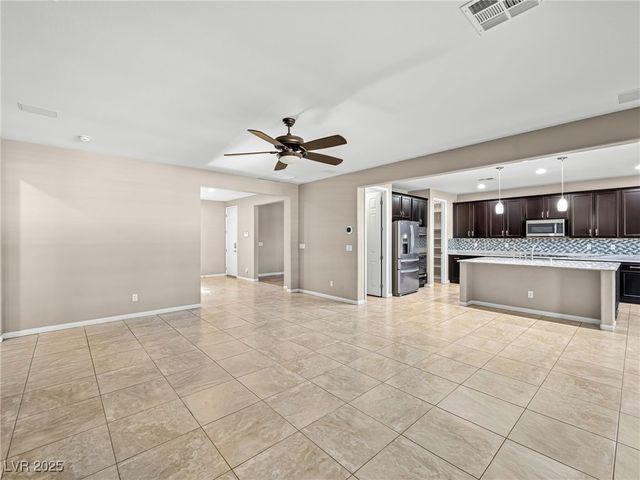 3804 Vincelli Avenue, North Las Vegas, NV 89031