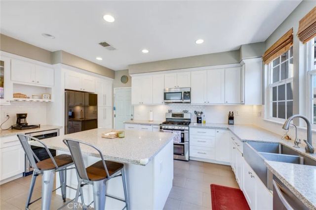 12977 Clemson, Eastvale, CA 92880