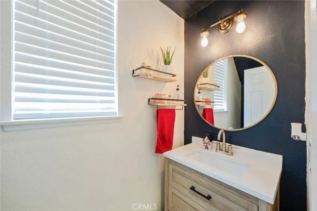 12977 Clemson, Eastvale, CA 92880