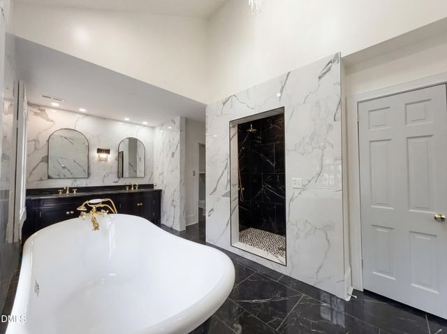 1703 Raeford Road, Fayetteville, NC 28305