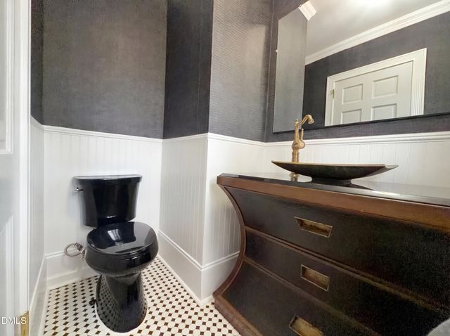 1703 Raeford Road, Fayetteville, NC 28305