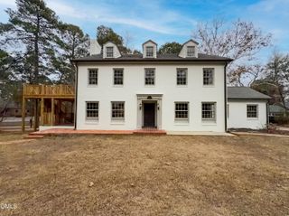 1703 Raeford Road, Fayetteville, NC 28305