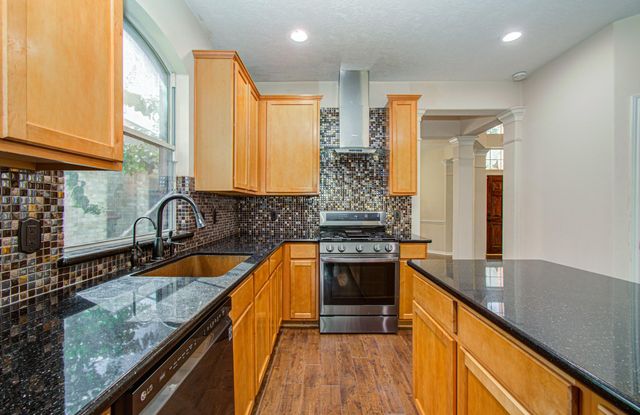 12223 Camden Meadow Drive, Tomball, TX 77375