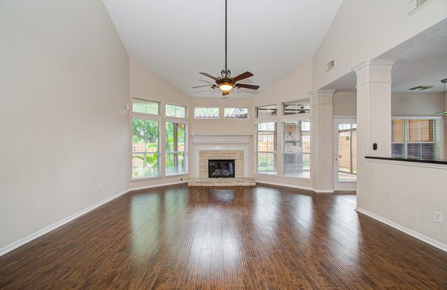 12223 Camden Meadow Drive, Tomball, TX 77375