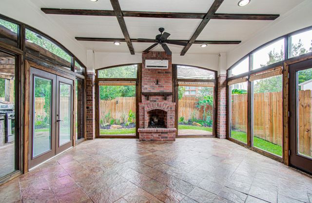 12223 Camden Meadow Drive, Tomball, TX 77375