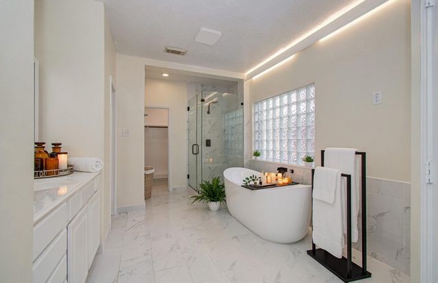12223 Camden Meadow Drive, Tomball, TX 77375