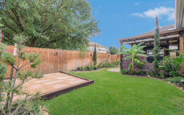 12223 Camden Meadow Drive, Tomball, TX 77375