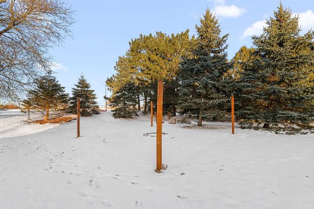 41 CAMBRIDGE COURT, Fond Du Lac, WI 54935