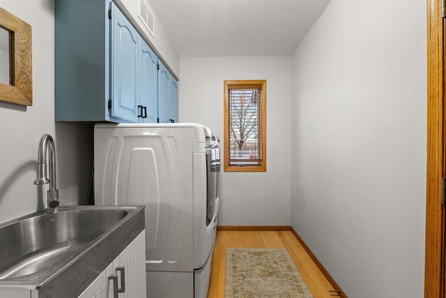 41 CAMBRIDGE COURT, Fond Du Lac, WI 54935