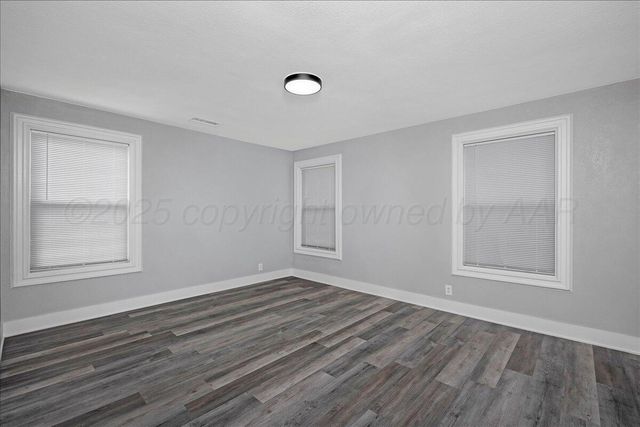 111 SOUTH WESTERN Street, Amarillo, TX 79106