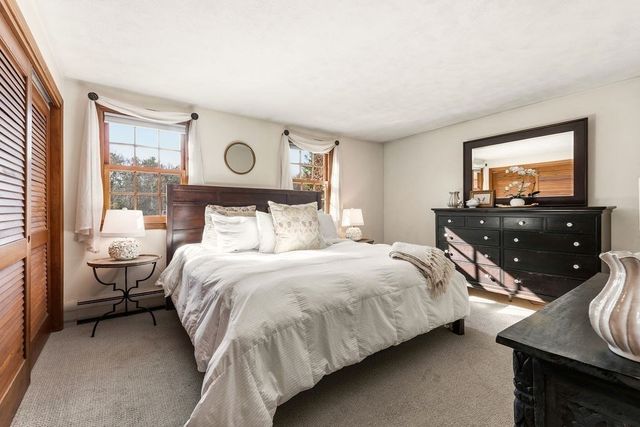 39 Cranberry Ln, Easton, MA 02375