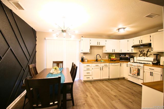 2715 Irwin, San Antonio, TX 78222