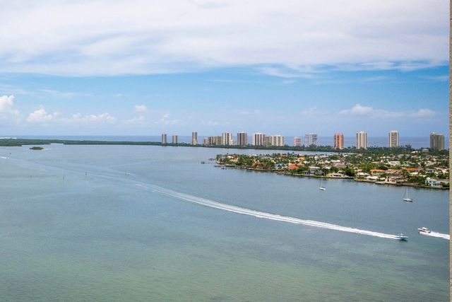 2650 Lake Shore Drive 2303, Riviera Beach, FL 33404